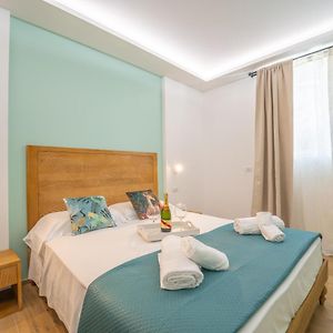 Mensos Rooms